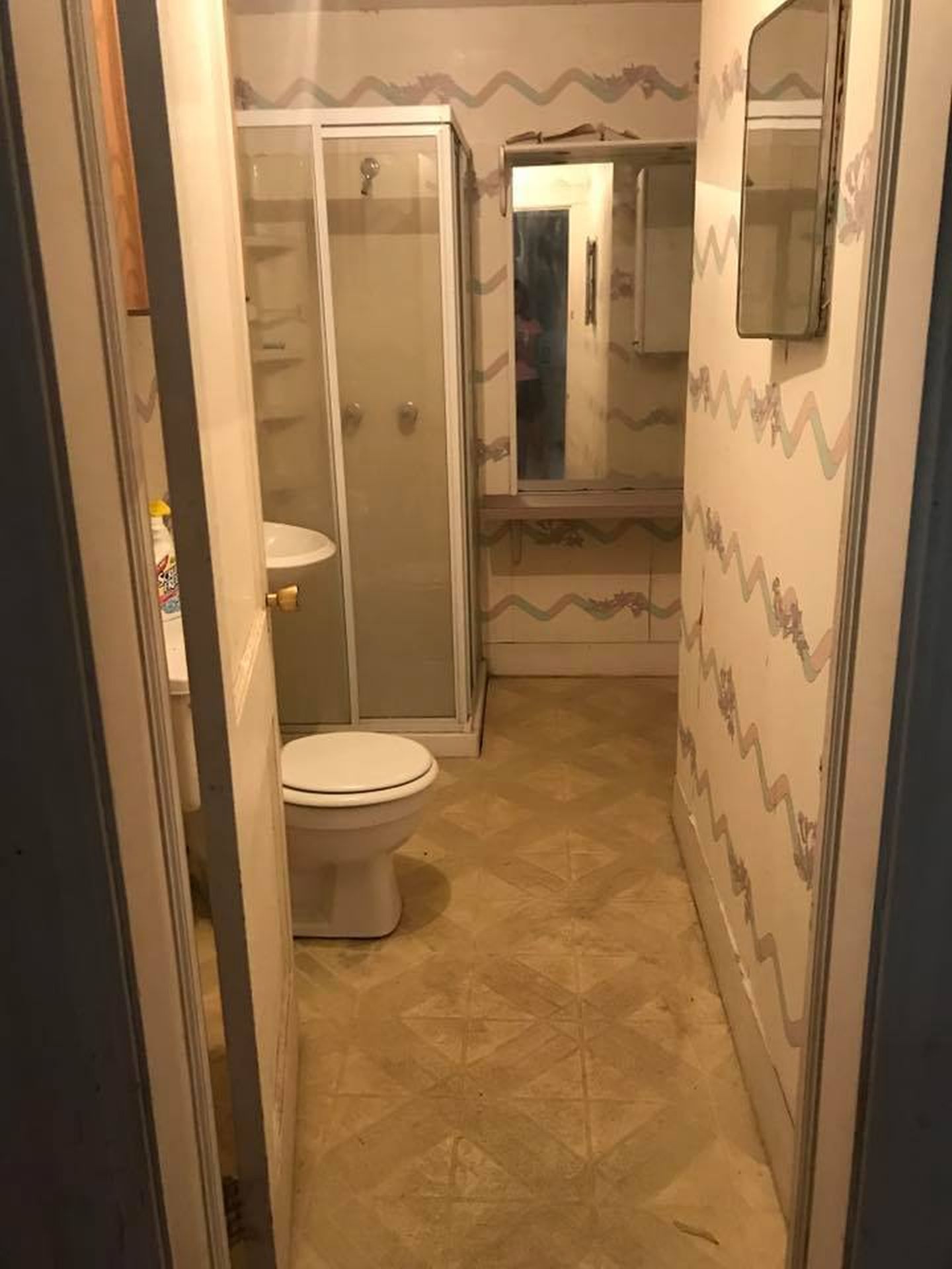 Before-Bathroomr